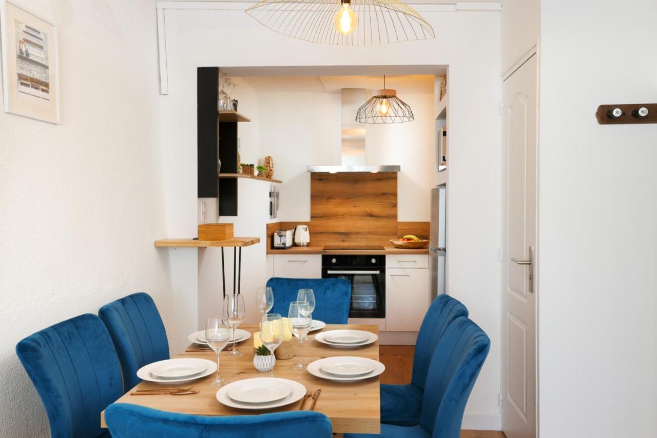 Le Pied A Terre De La Cite - Parking Au Pied De La Cite Apartment Каркасон Екстериор снимка