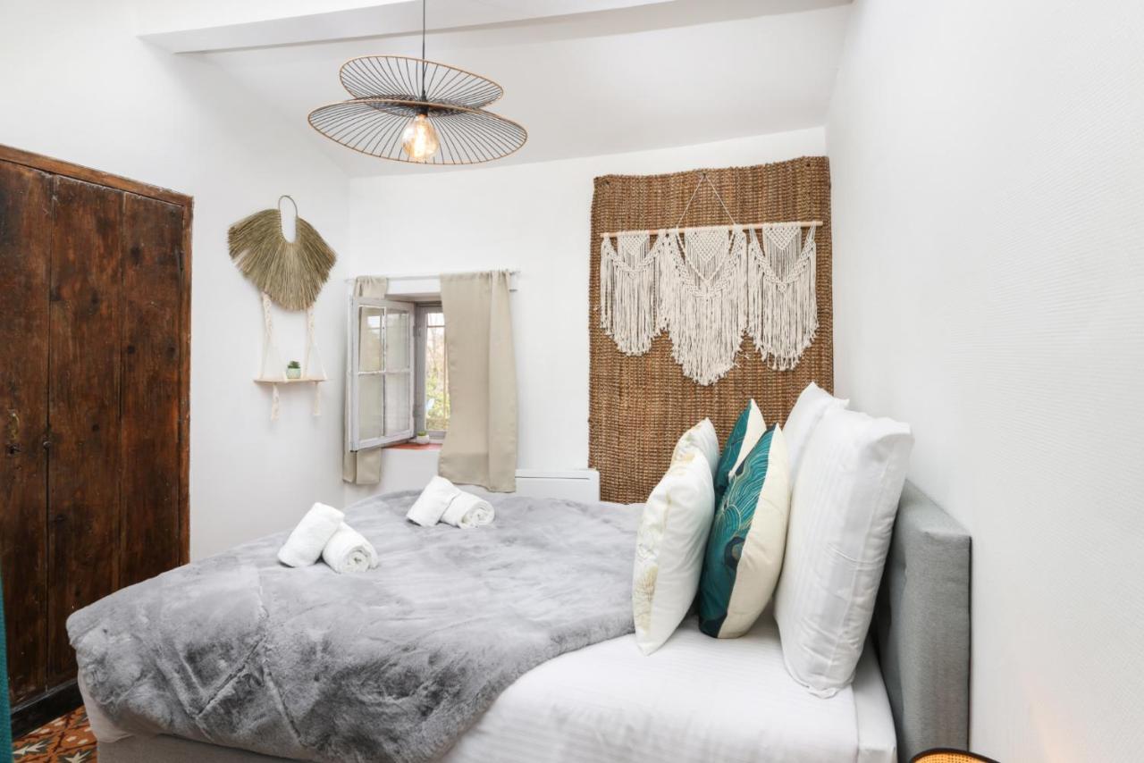 Le Pied A Terre De La Cite - Parking Au Pied De La Cite Apartment Каркасон Екстериор снимка